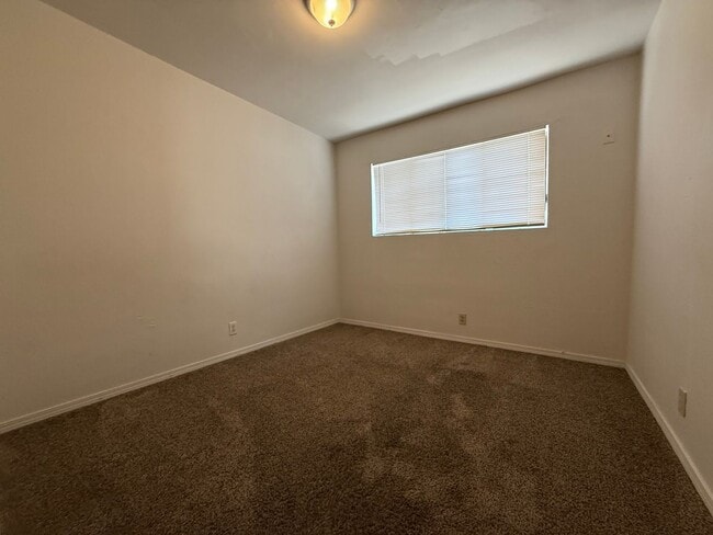 Foto del edificio - 507 Tyler St