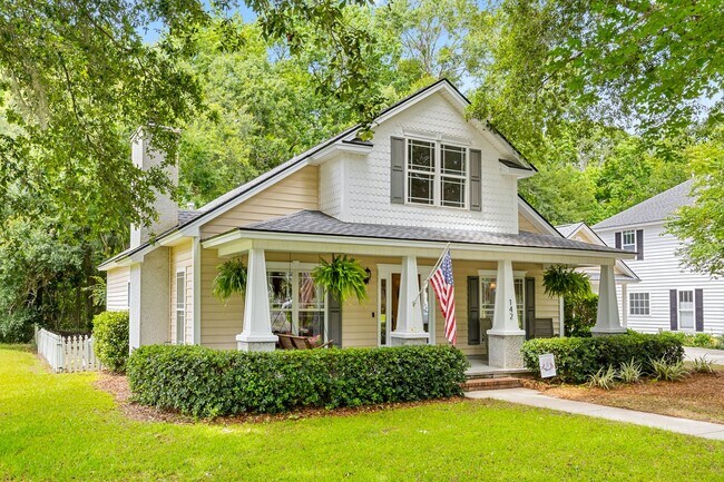 Building Photo - 142 Cherryfield Ln