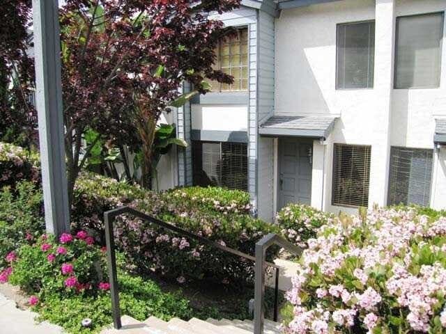 Primary Photo - 8868 Regents Rd