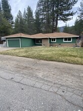 Building Photo - 1431 Rancho Way