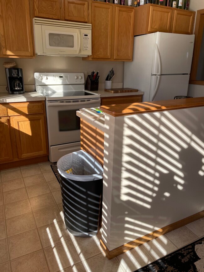 11650 Melrose Cir NW, Uniontown, OH 44685 Townhome Rentals in