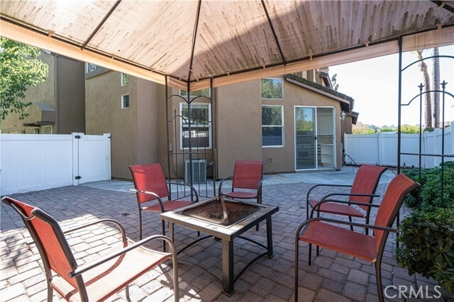 Building Photo - 1004 S Country Glen Way