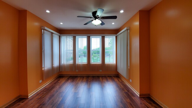 Habitación - 4411 S Sacramento Ave