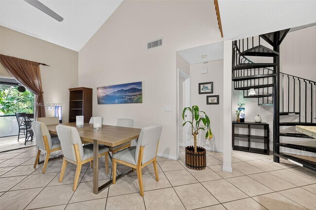 Foto del edificio - 616 Woodgate Ln