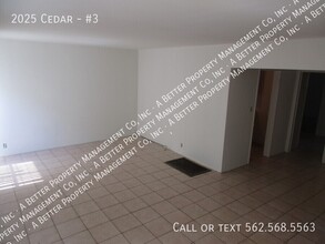 Building Photo - 2025 Cedar Ave