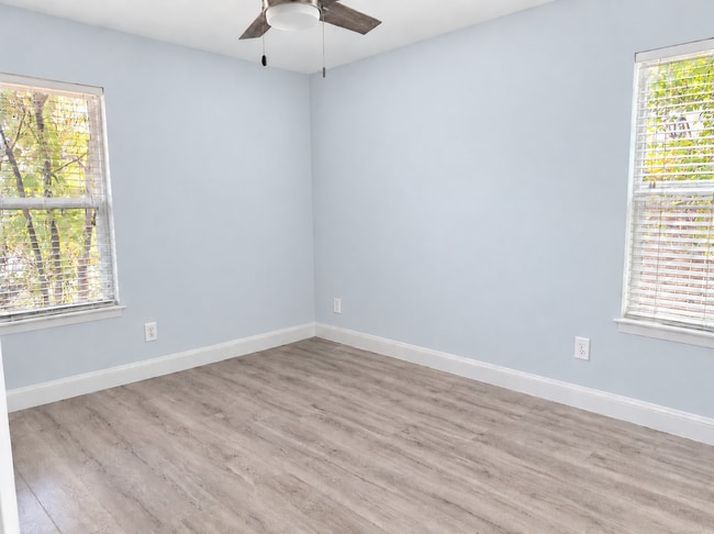Building Photo - 2103 Wordsworth Dr