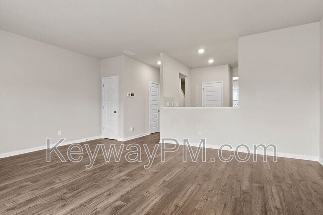 Foto del edificio - 2182 River Park Ct