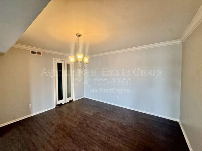 Foto del edificio - 974 Claytonbrook Dr