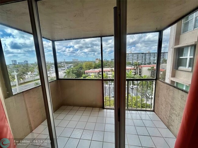 Foto del edificio - 777 S Federal Hwy