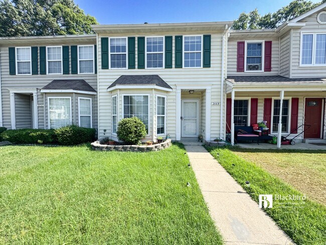 Foto del edificio - 2449 Sagewood Ct