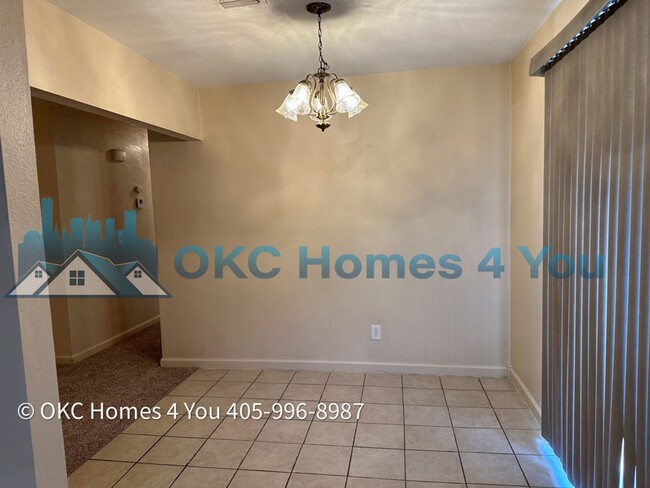 Building Photo - 3 Bedroom, 1 Bathroom Home in Bethany