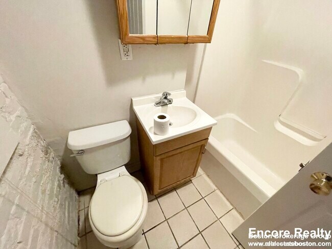 Foto del edificio - 733 Parker St