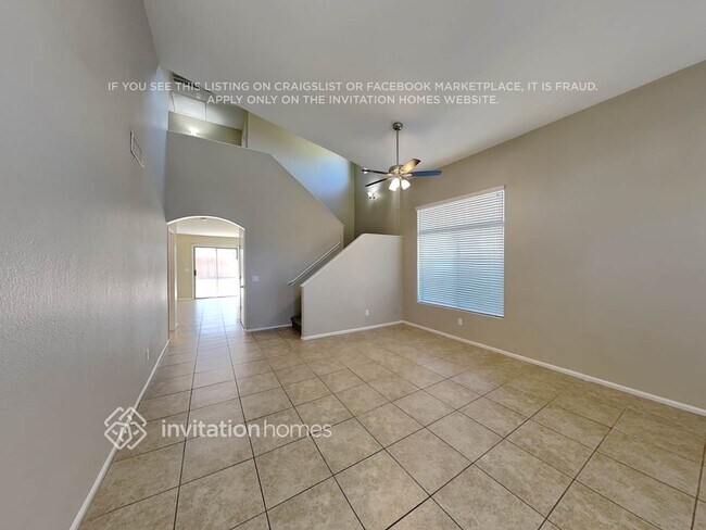 Foto del edificio - 12559 W Medlock Dr