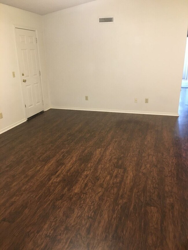 Foto del edificio - 1616-1616 Garland Ave