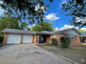 Building Photo - 3848 N 10th St