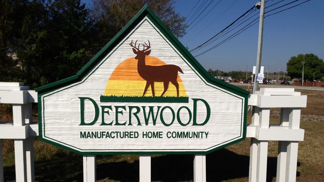 Primary Photo - Deerwood