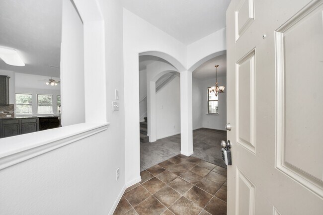 Foto del edificio - 10606 Sun River Falls Dr