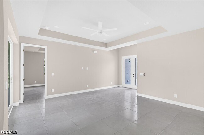 Foto del edificio - 208 Clover Ave