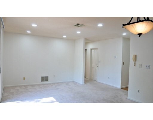Building Photo - 1506 Gorham St