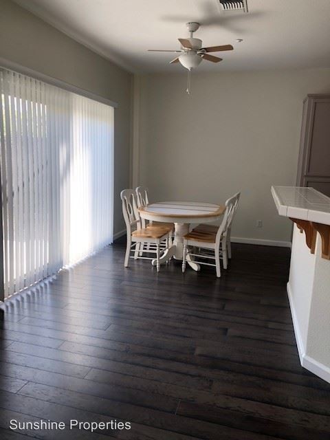 Building Photo - 4 br, 3 bath House - 19 Kevin Lane