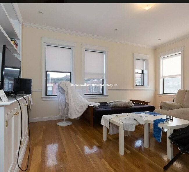 Foto del edificio - 76 Quint Ave