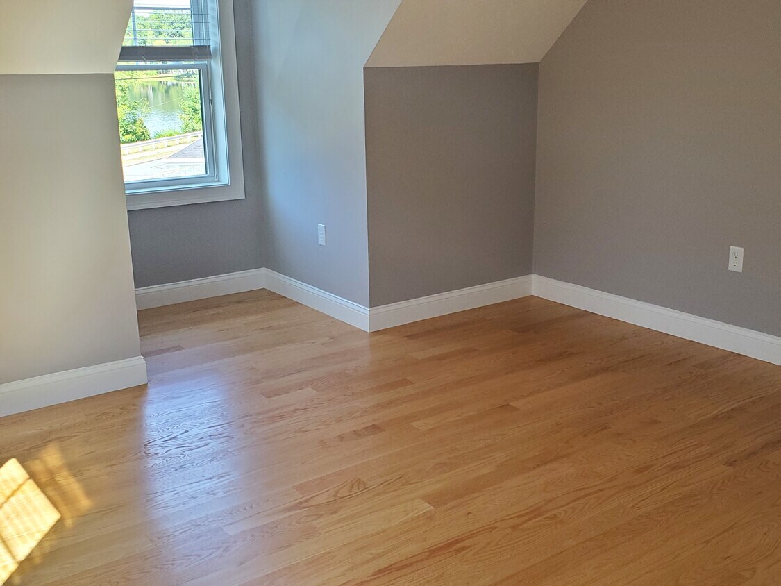 Foto del edificio - 80 Main St