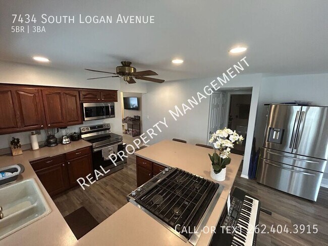 Foto del edificio - 7434 S Logan Ave