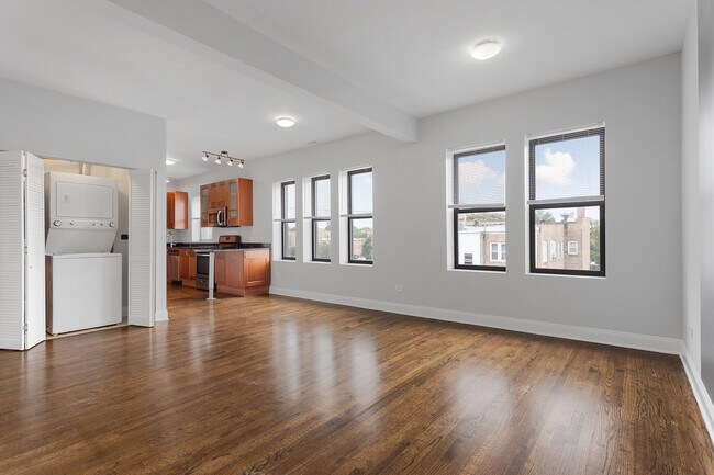 Foto del edificio - 7528 N Seeley Ave