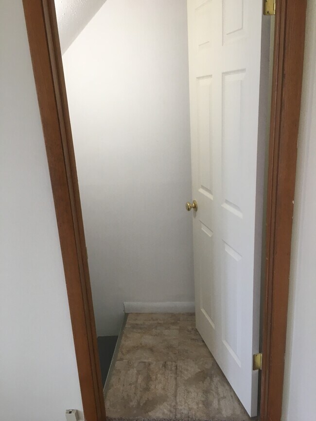 Foto del edificio - 601 Hood St