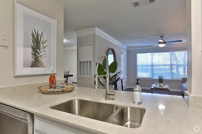 Interior Photo - Crestmont at Thornblade Apartments