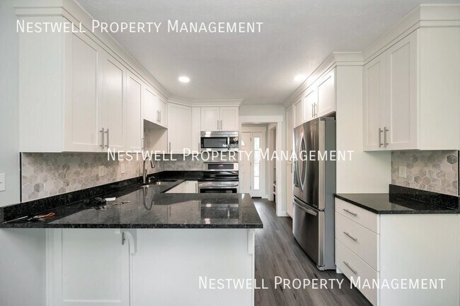 Building Photo - 1076 E 8380 S