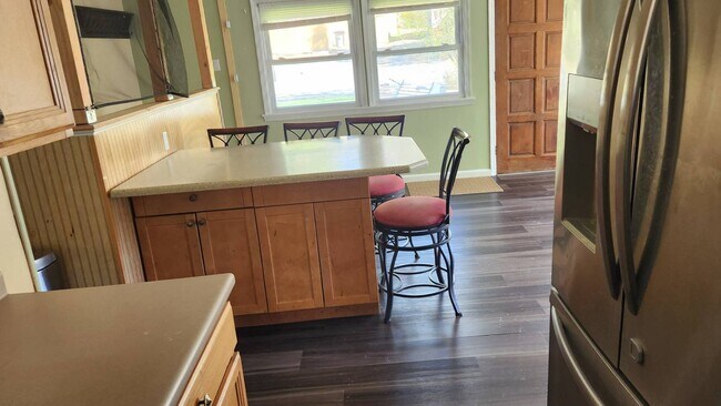 Foto del edificio - 9 Shirley Dr