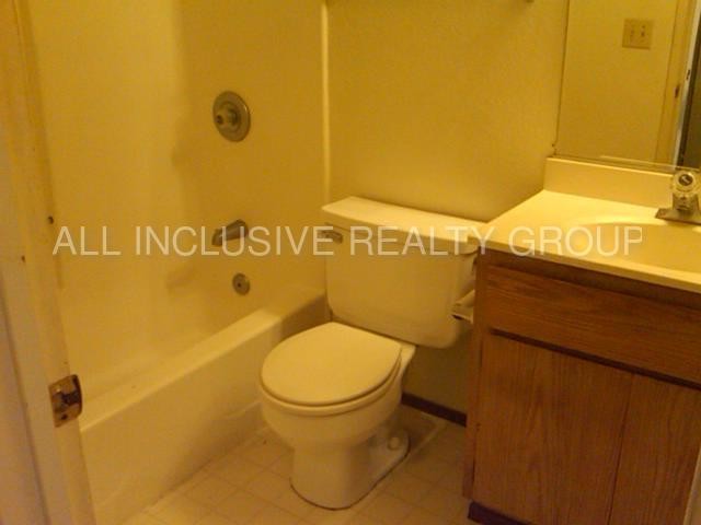 Foto del edificio - 3208 2nd Ave