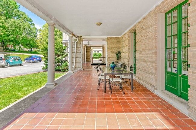 Interior Photo - Wyman Park