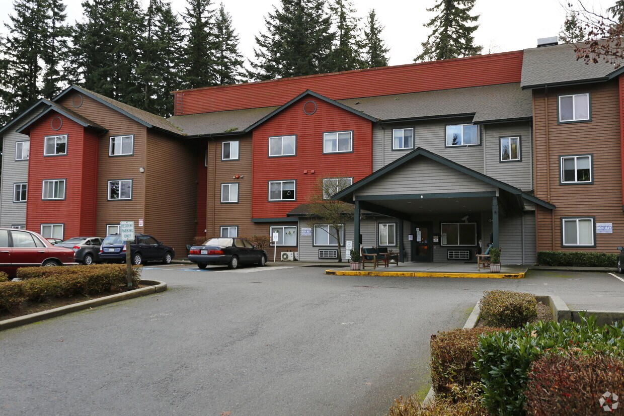 Foto del edificio - Lake Woods II Senior Apartments