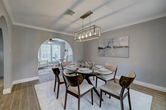 Foto del edificio - 10706 Bordley Dr