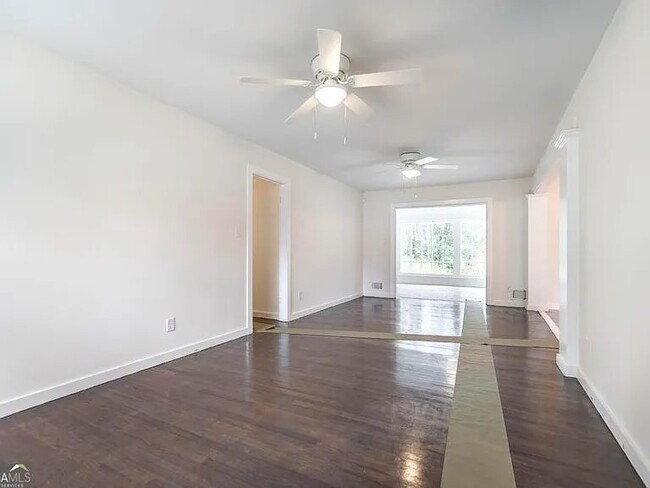 Foto del edificio - 201 Sherman St