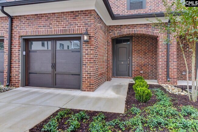 Foto del edificio - 12 Townpark Cir