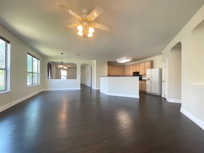 Foto del edificio - 4412 Woodstock Dr