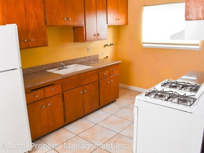 Building Photo - 3 br, 1 bath House - 1638 99th Ave