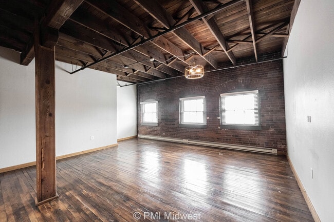 Foto del edificio - Lofts on Madison