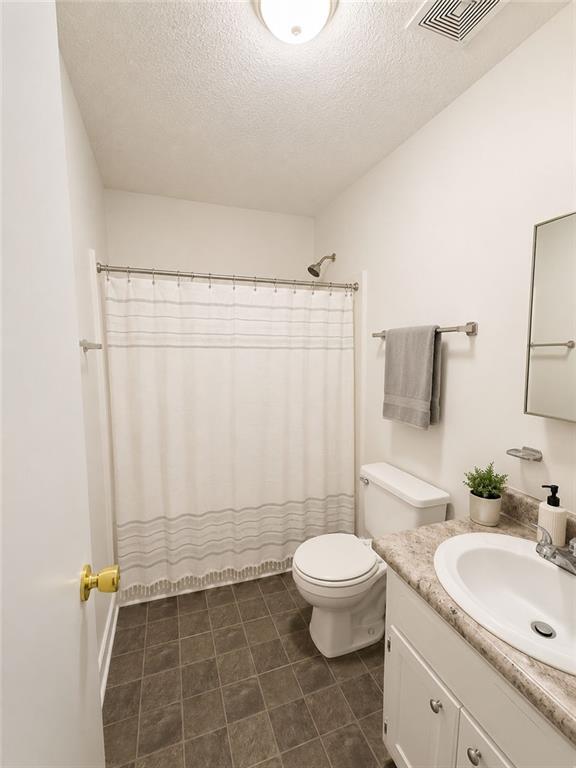 Foto del edificio - 232 Rustwood Dr
