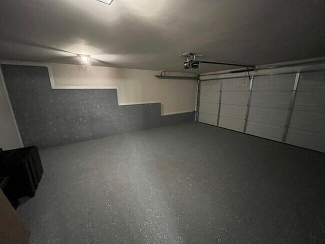 Foto del edificio - 6950 Sawnee Terrace