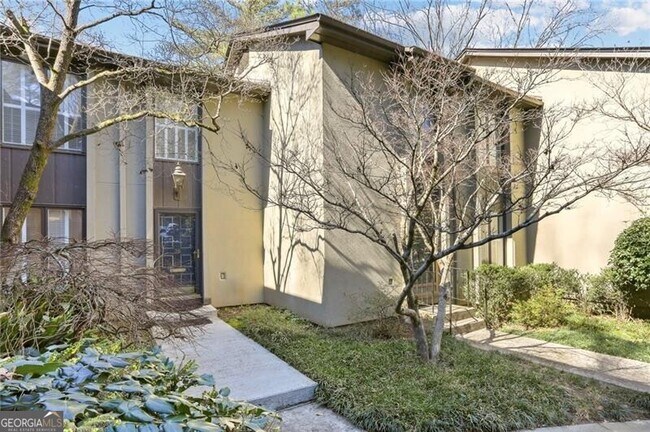 Building Photo - 36 Ivy Pkwy NE