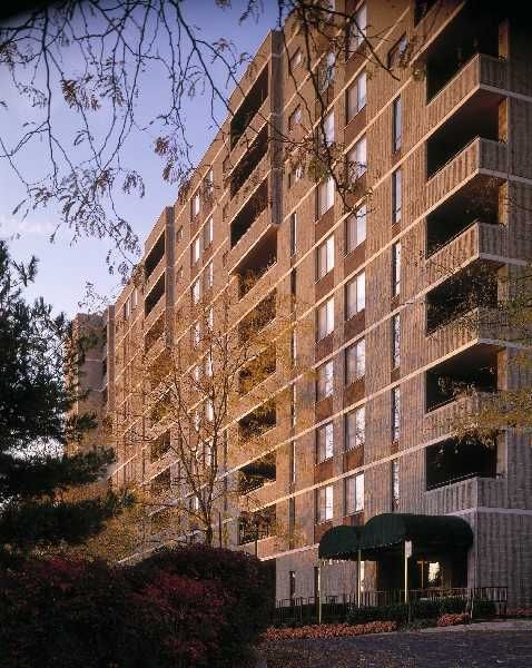 Primary Photo - Hershey Plaza Apartments