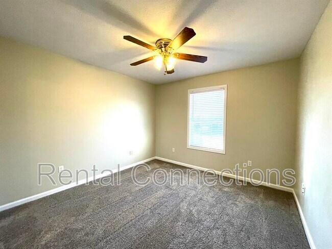 Foto del edificio - 601 Heritage Dr