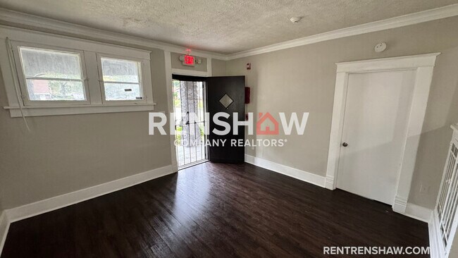 Foto del edificio - 1505 Netherwood Ave