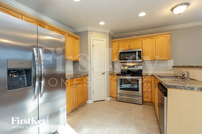 Building Photo - 1270 Chapmans Retreat Dr