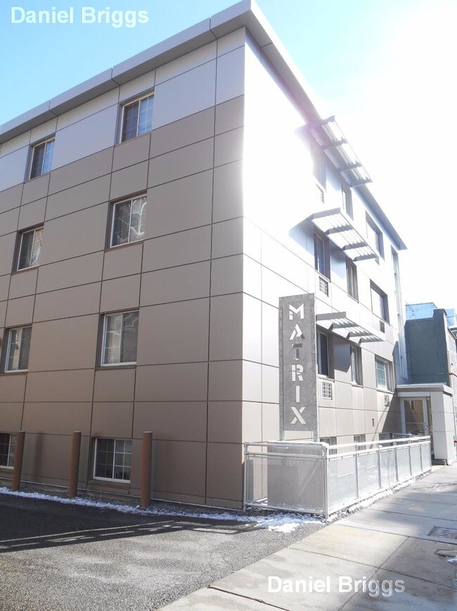 Building Photo - 8 Griggs St