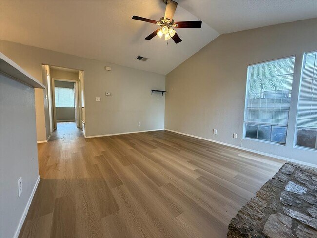 Foto del edificio - 10440 Doc Holliday Trail